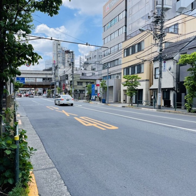 gran+ NISHINIPPORI(グランプラス西日暮里) 前面に道灌山通り