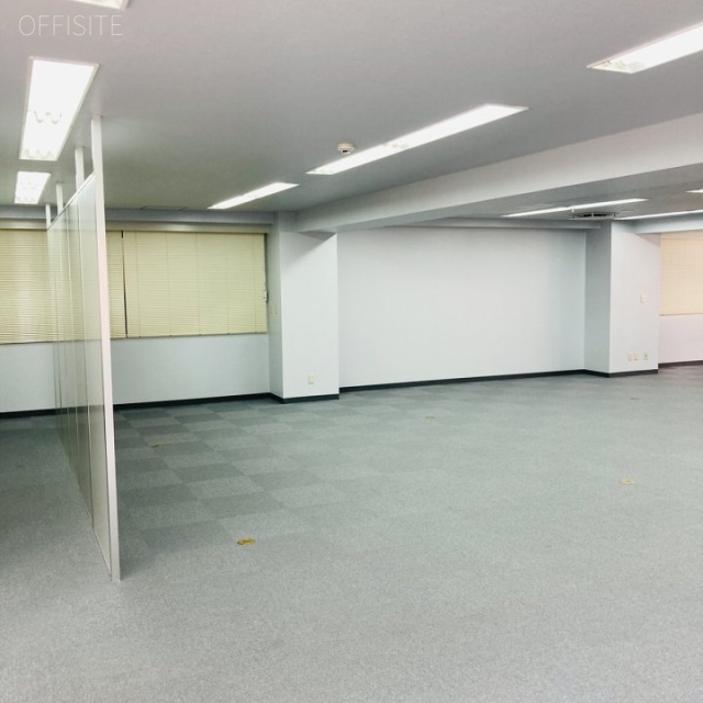 神宮外苑ビル1号館 301号室 室内