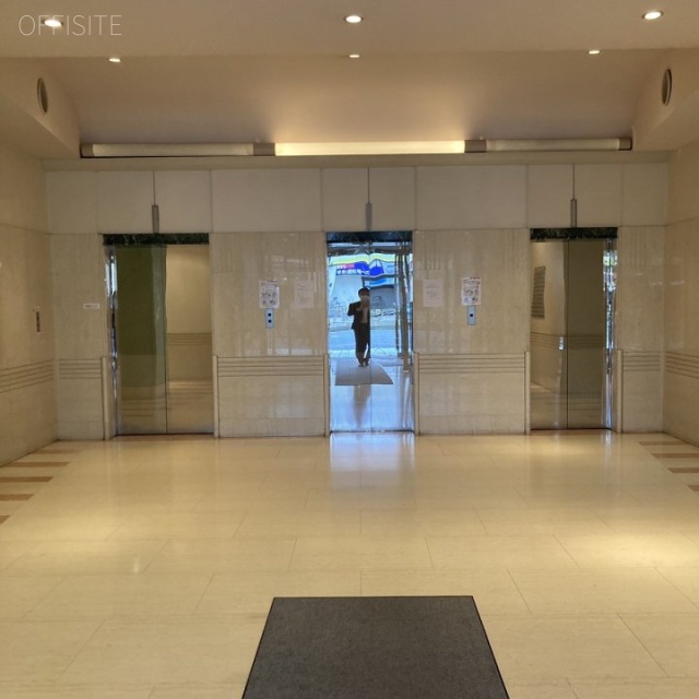 The PLACE 戸越 エレベーター3基