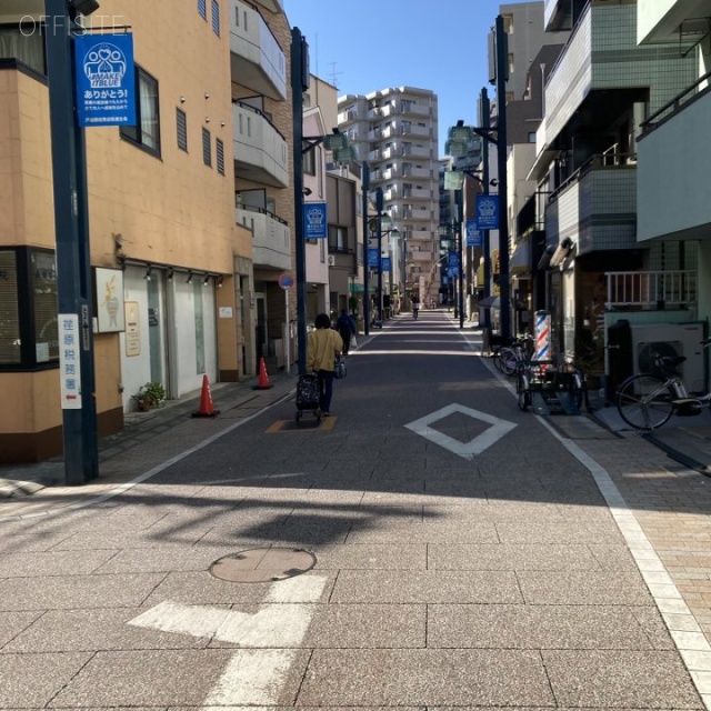 中村ビル 前面道路