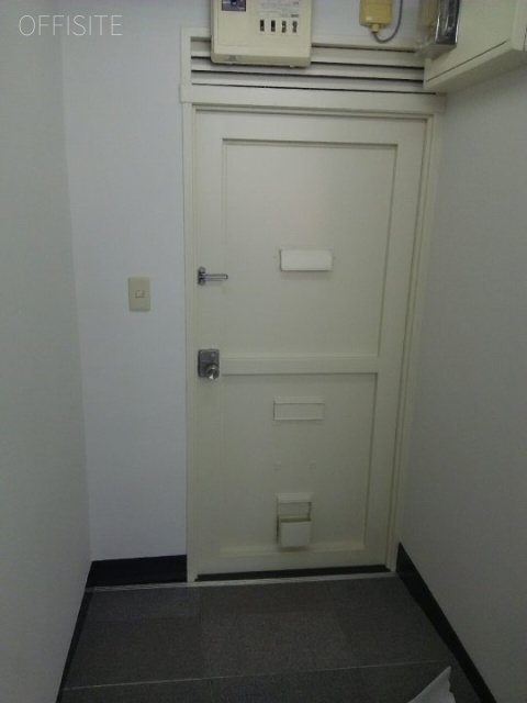 東京セントラル表参道 貸室入口