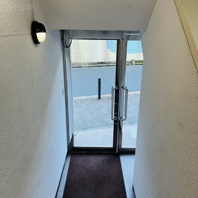 K・Pビル エントランス