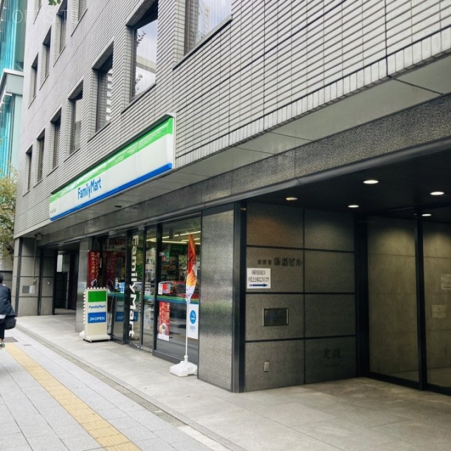 西新宿松屋ビル 外観