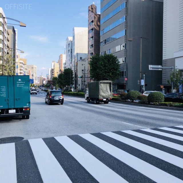 九段下SSTビル 前面は靖国通り