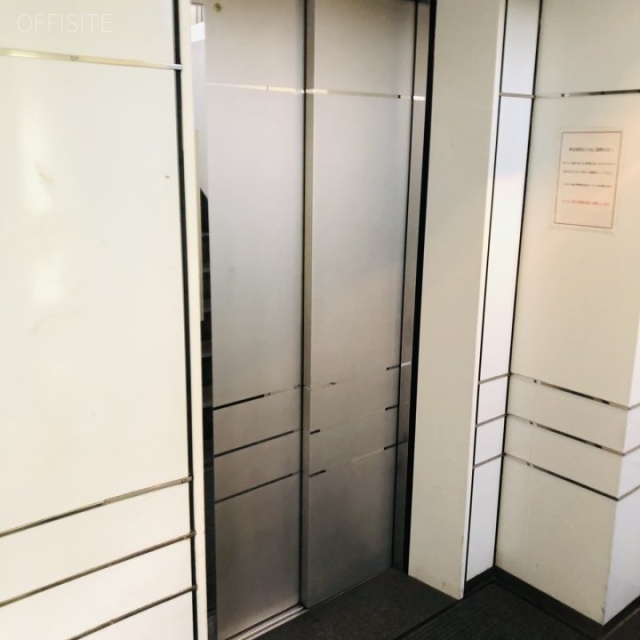 神宮前柴田ビル エレベーター