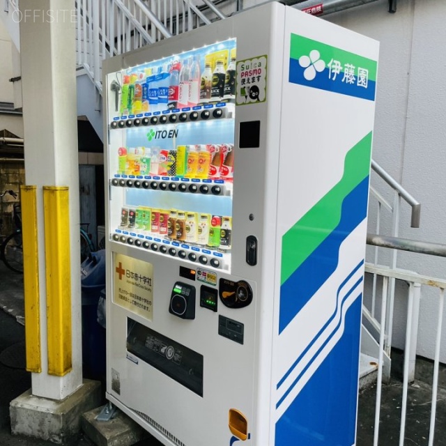 榎本ビル エントランス