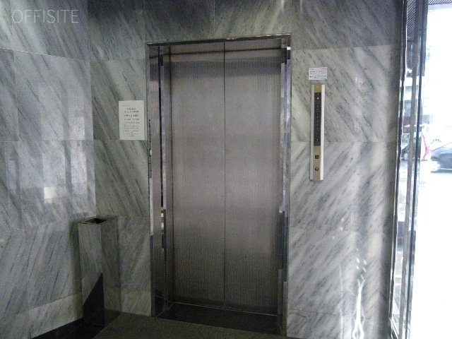 トナカイタワーズ エレベーター