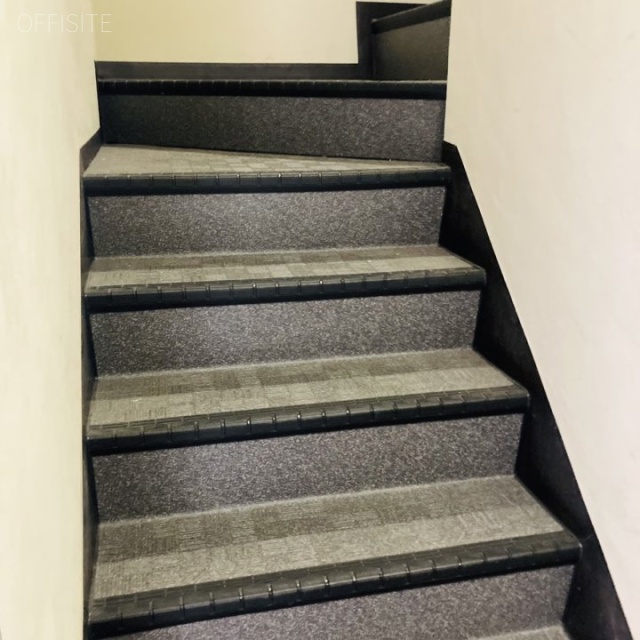 VORT本郷 内階段