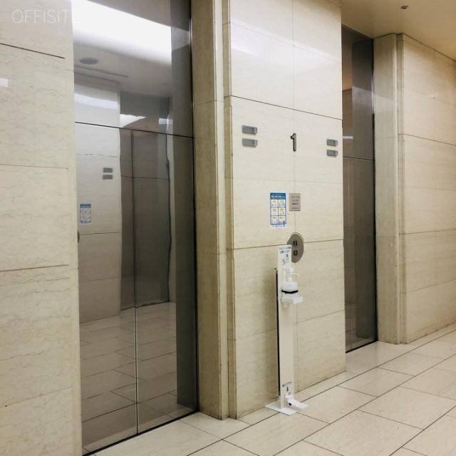 日比谷シャンテ(東宝日比谷)ビル エレベーター