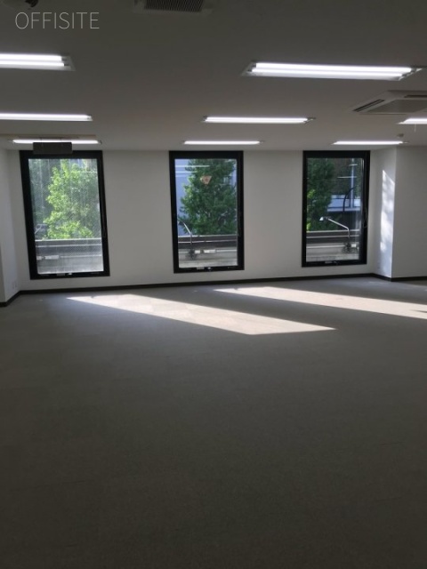 エスラ原宿ビル 室内