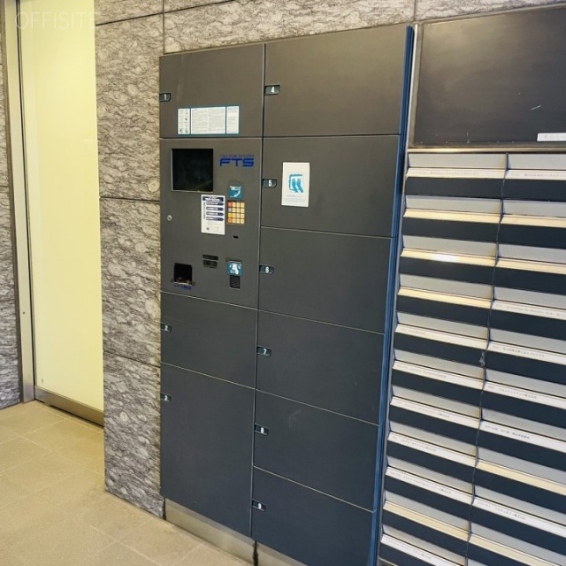 ビュレックス麹町 宅配ボックス