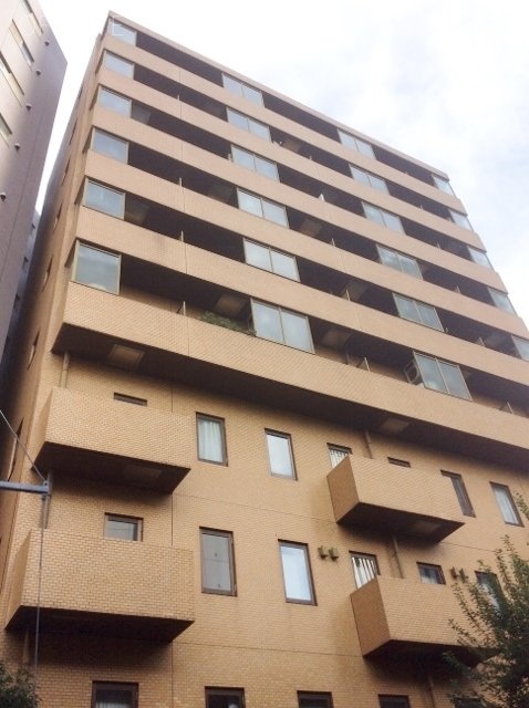 新聞之新聞ビル 外観