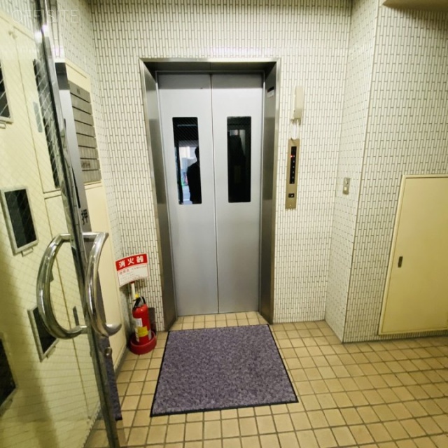 エスポアールビル エントランス