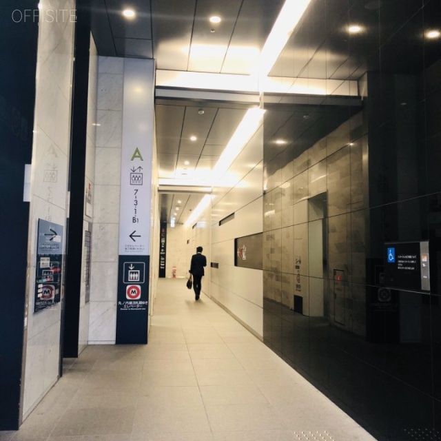 NEWNO・GS新宿 エントランス