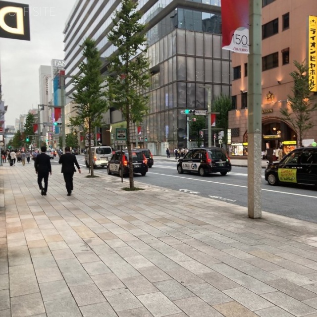 植松ビル ビル前面道路