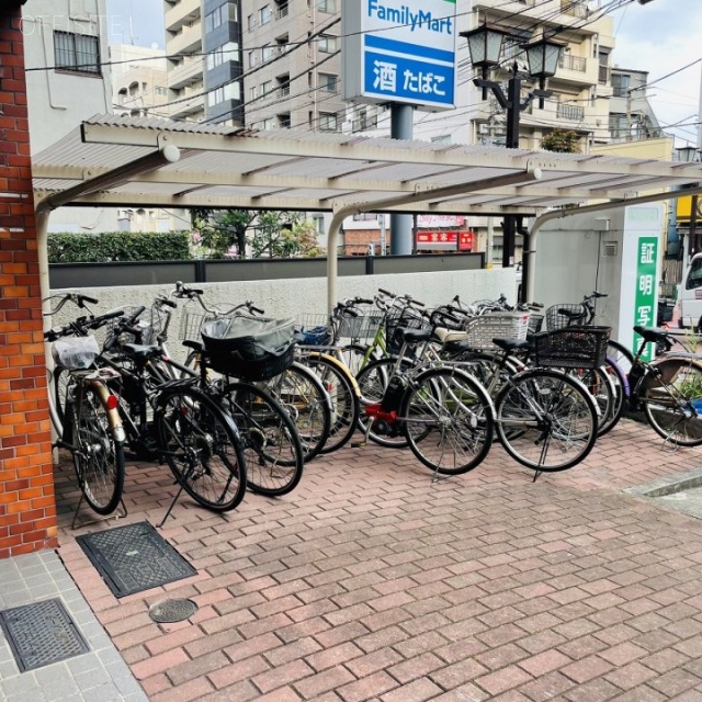 トーカンマンション駒込 駐車場