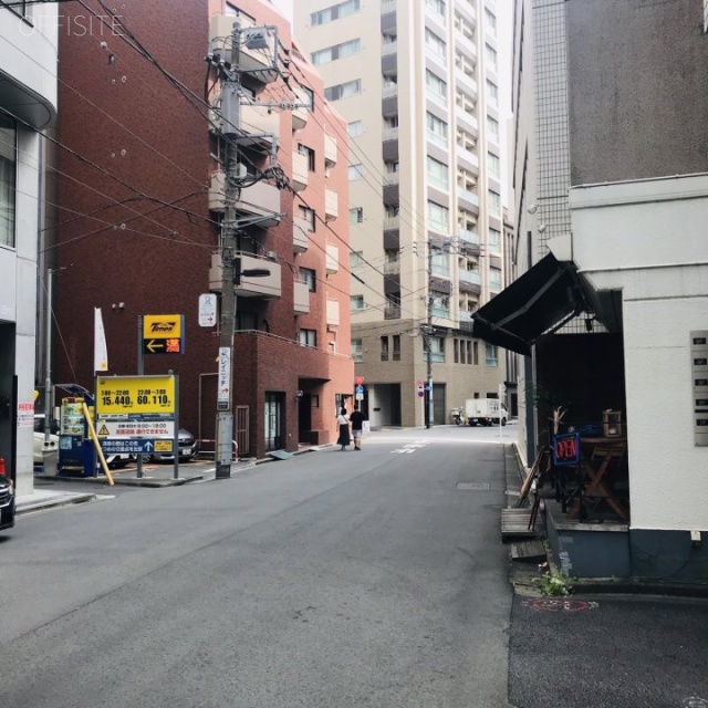 BONMARUSANビル ビル前面道路