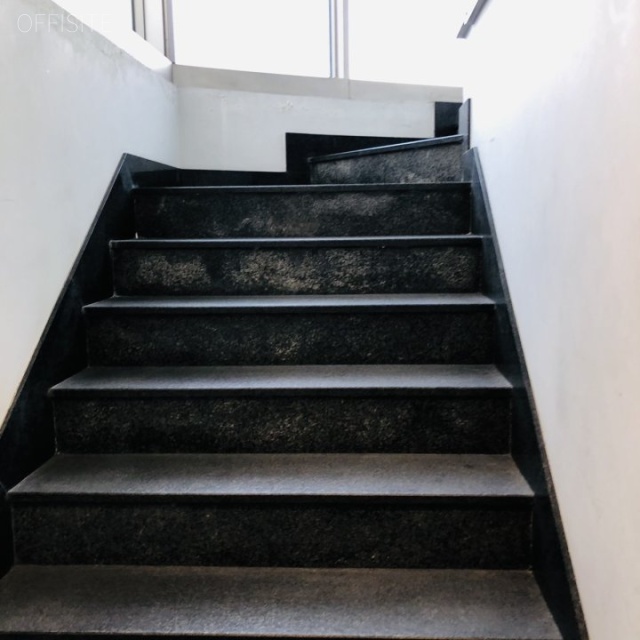 神宮前柴田ビル エントランス