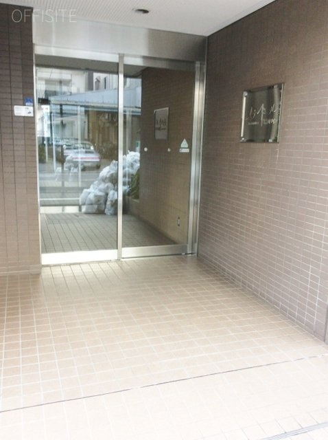 メゾンドール錦糸町ツインビル エントランス