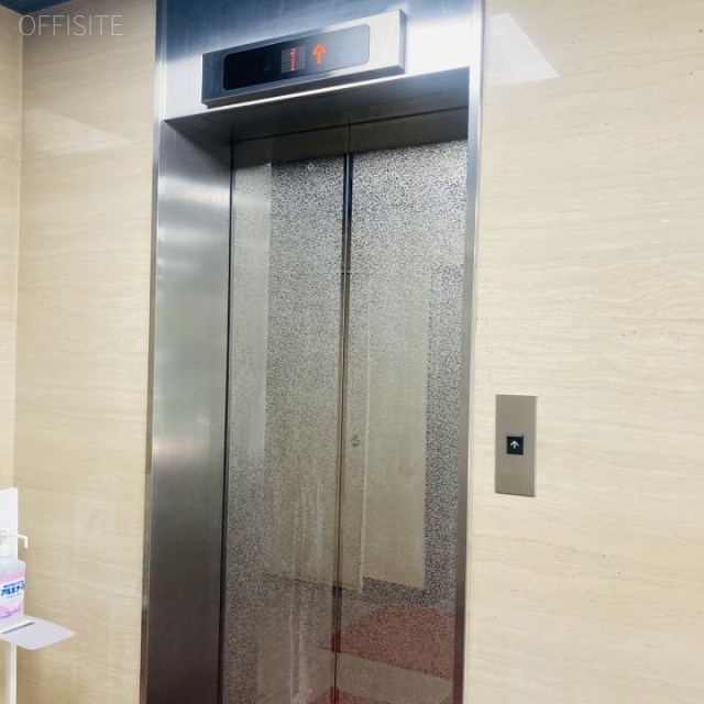 芝公園向陽ビル エレベーター