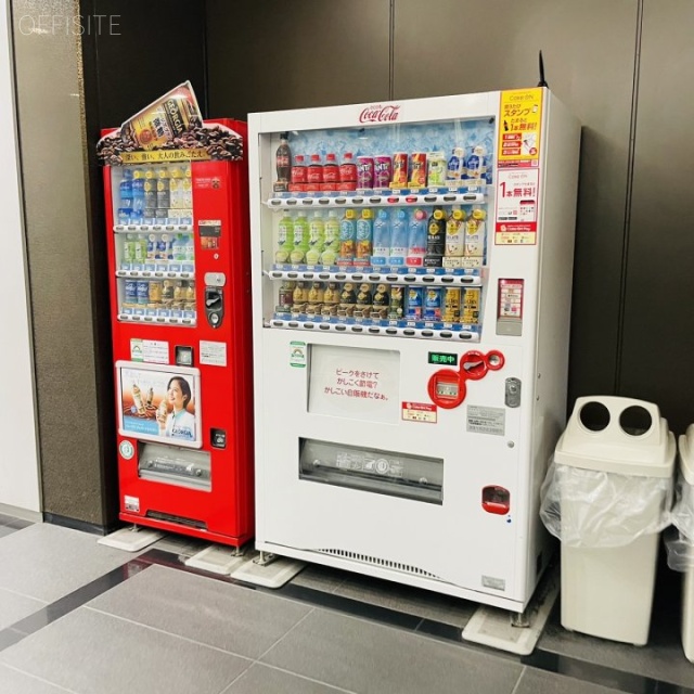 コラム南青山 自動販売機