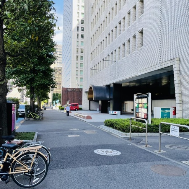 日本プレスセンタービル ビル前面道路