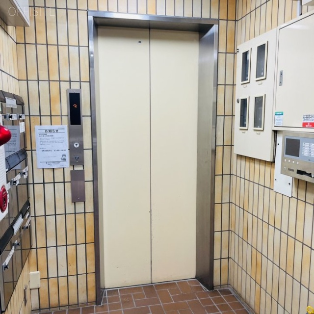 NTビル エレベーター