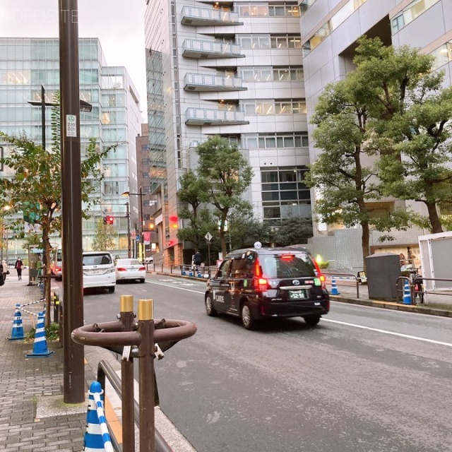 麹町K-118ビル ビル前面道路