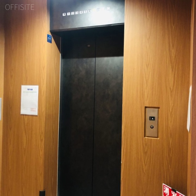 アドミラル紀尾井町ビル エレベーター