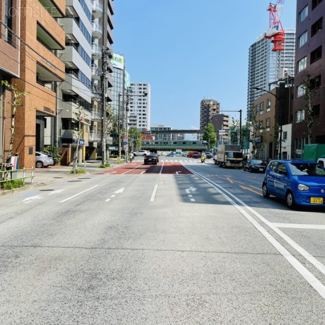 一星芝公園ビルディング ビル前面道路