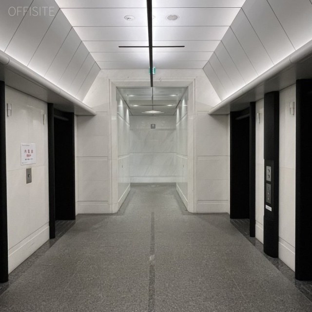 FOREFRONT TOWERⅡ エレベーターホール