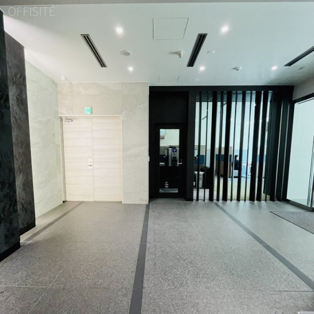 新橋六丁目(フロンテック新橋スタジオ)ビル エントランス