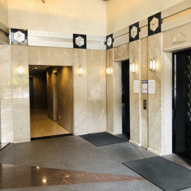 HANAIビル エントランス