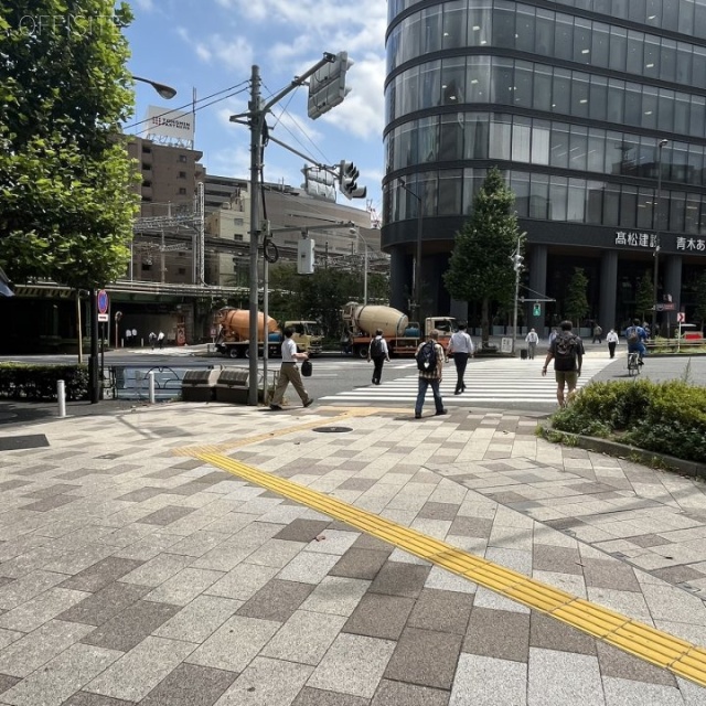 第一芝一丁目ビル 前面歩道