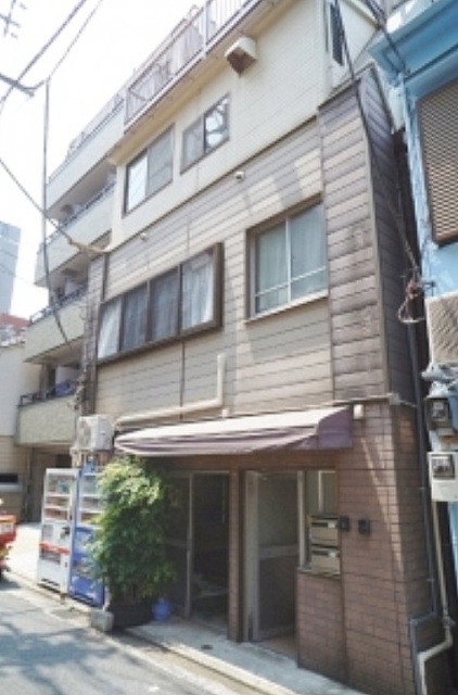 アカギビル 外観