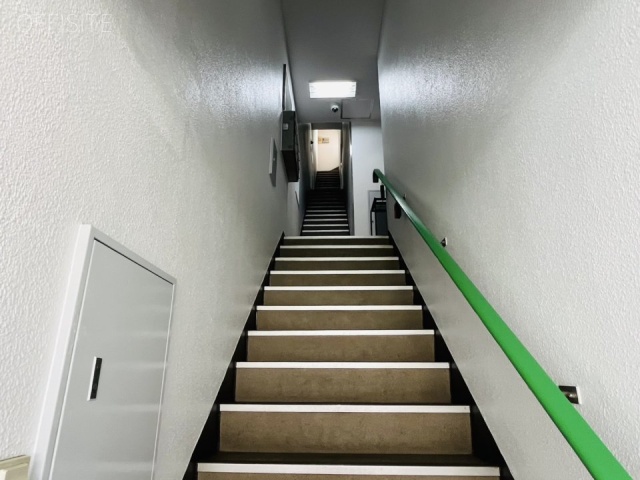 城南ビル エントランス