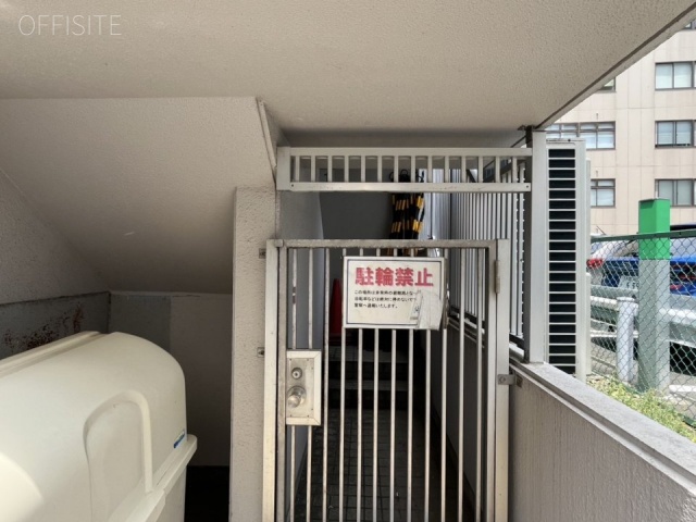 四谷学院駅前ビル 外観