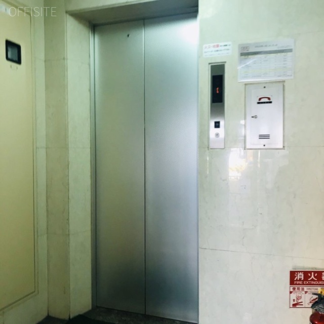ヴェルディ赤坂 エレベーター