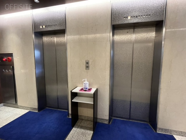 宮前ビル エントランス