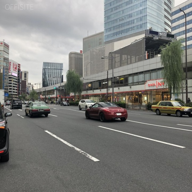 TH銀座ビル ビル前面道路