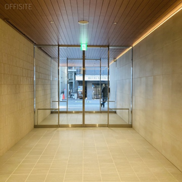 小田急町田森野ビル エントランス