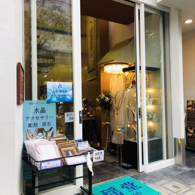 銀座クレッセントビル 外観