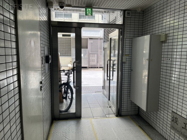 東池袋原ビル エントランス