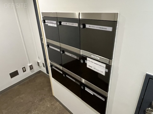 日新町田ビル エントランス