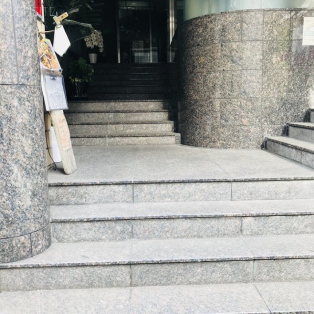 エル麻布矢島ビル エントランス