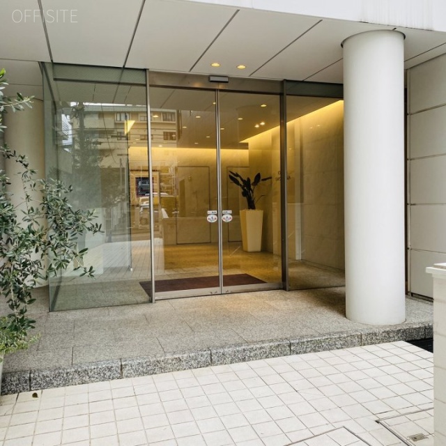市ヶ谷ガーデンプラザビル エントランス