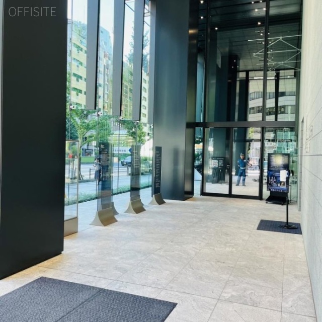 ミュージアムタワー京橋 エントランス