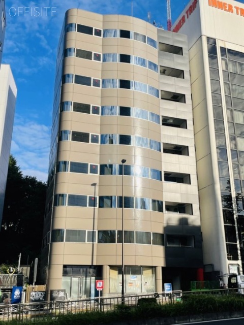 VILLAGE AZABUDAI 外観