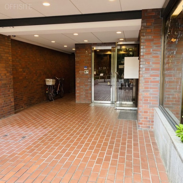 麹町アネックス エントランス