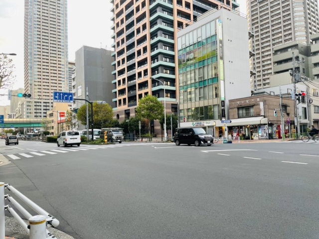 オーケンビル 周辺